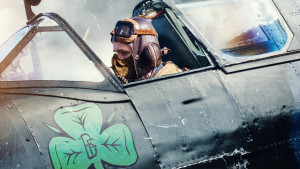 Xem phim Máy bay ném bom Shamrock Spitfire