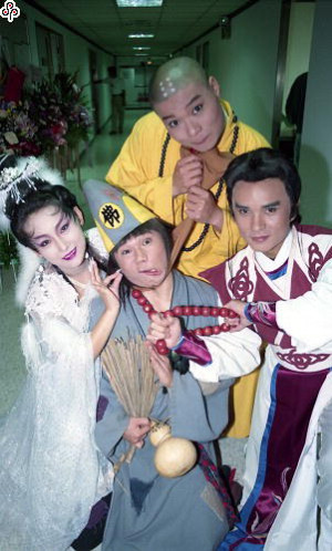 Tế Công (La Hán Phục Mệnh) (The Mad Monk) [1995]