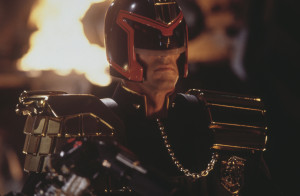 Xem phim Thẩm Phán Dredd